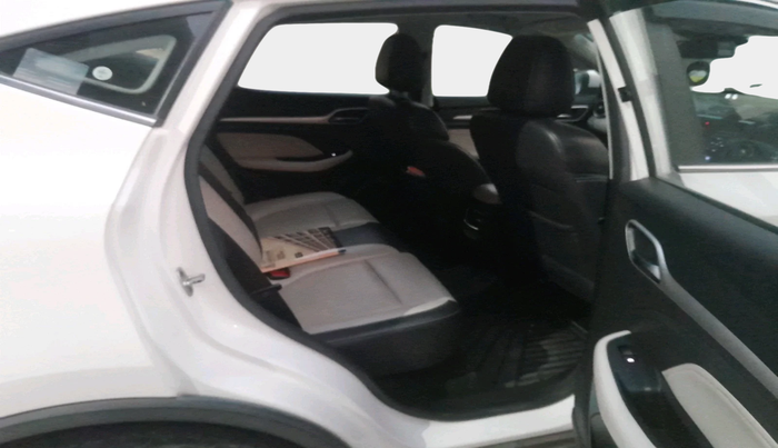 2022 MG ASTOR SHARP 1.5 MT, Petrol, Manual, 67,616 km, interior