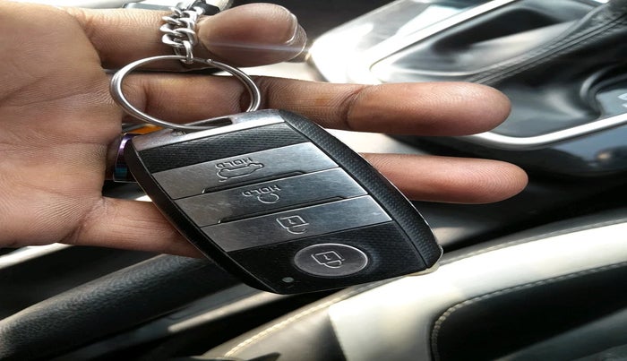 2020 KIA SELTOS HTK PLUS AT 1.5 DIESEL, Diesel, Automatic, 49,453 km, interior