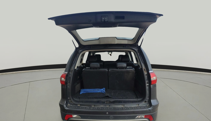 2017 Tata Hexa XM 4X2 7 STR, Diesel, Manual, 71,422 km, exterior