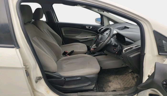 2015 Ford Ecosport AMBIENTE 1.5L DIESEL, Diesel, Manual, 1,37,690 km, interior