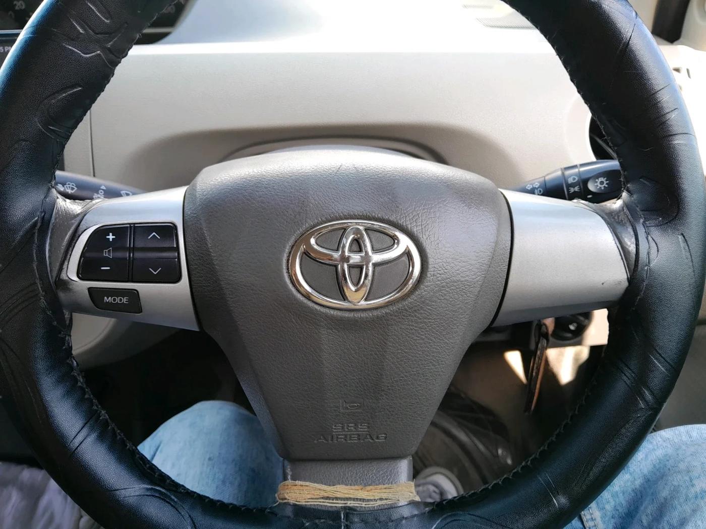2016 Toyota Etios VX, CNG, Manual, 1,03,592 km, interior