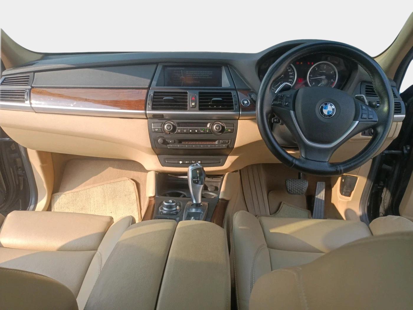 2012 BMW X6 XDRIVE 30 D, Diesel, Automatic, 1,52,750 km, interior