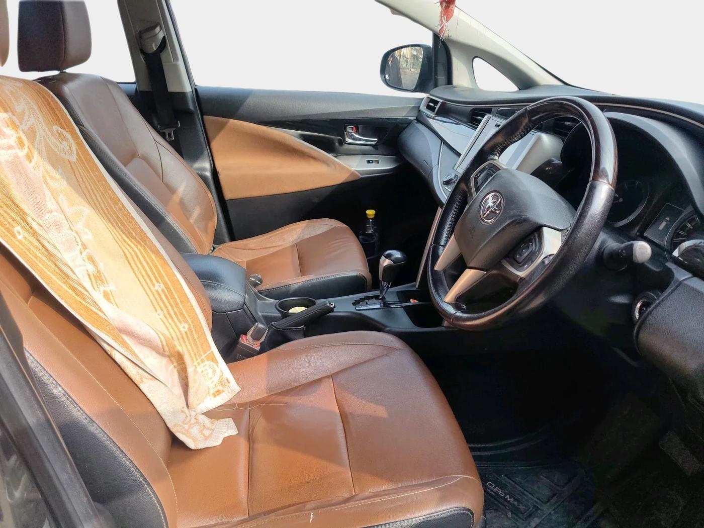2018 Toyota Innova Crysta 2.8 ZX AT 7 STR, Diesel, Automatic, 1,25,762 km, interior