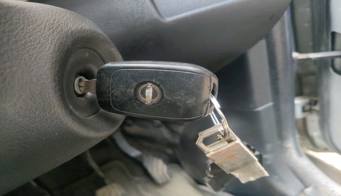 2022 Nissan MAGNITE XL, Petrol, Manual, 42,946 km, interior