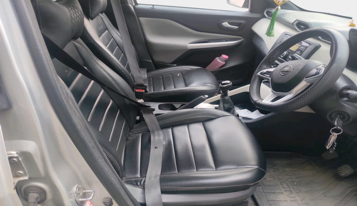 2022 Nissan MAGNITE XL, Petrol, Manual, 42,946 km, interior