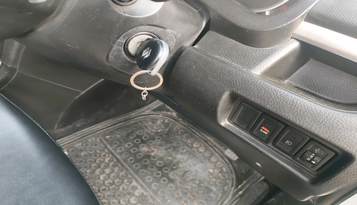 2017 Maruti Swift VDI, Diesel, Manual, 1,22,547 km, interior