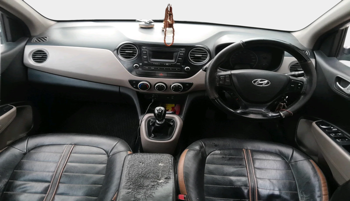 2015 Hyundai Grand i10 SPORTZ 1.1 CRDI, Diesel, Manual, 1,79,162 km, interior