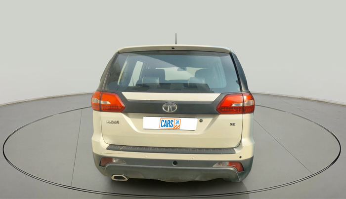 2017 Tata Hexa XE 4X2 7 STR, Diesel, Manual, 1,11,024 km, exterior