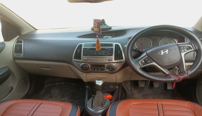 2012 Hyundai i20 SPORTZ 1.4 CRDI, Diesel, Manual, 1,10,740 km, interior