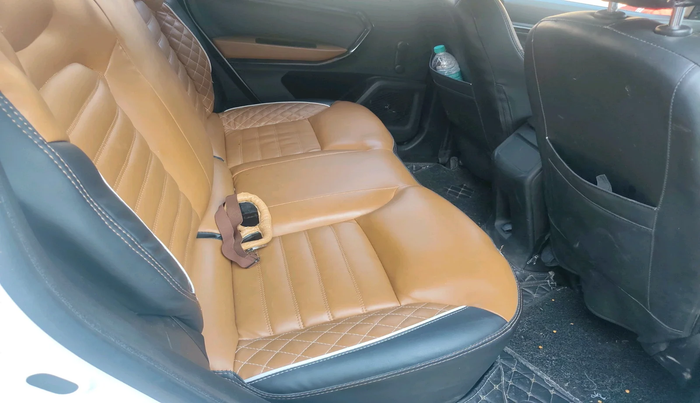 2023 Renault Kiger RXE MT, Petrol, Manual, 20,889 km, interior