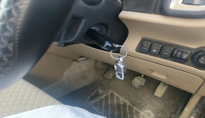 2024 Mahindra BOLERO NEO N10 R, Diesel, Manual, 25,936 km, interior