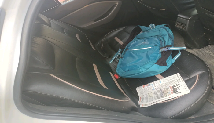 2018 Hyundai Elite i20 MAGNA EXECUTIVE 1.2, Petrol, Manual, 1,19,018 km, interior