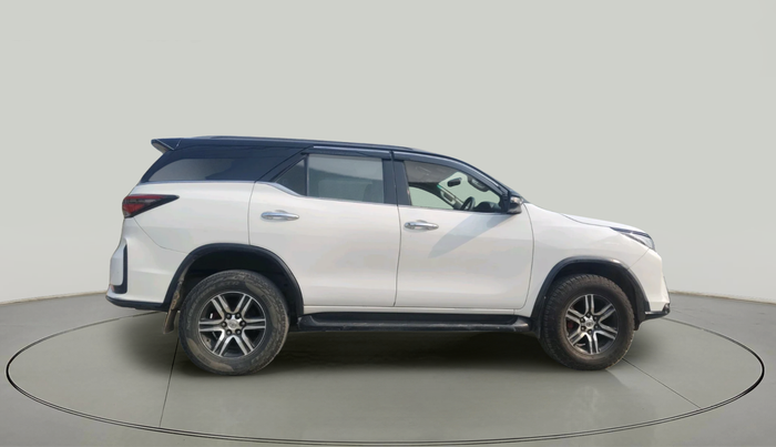 2017 Toyota Fortuner 2.8 4X2 MT, Diesel, Manual, 1,84,043 km, exterior