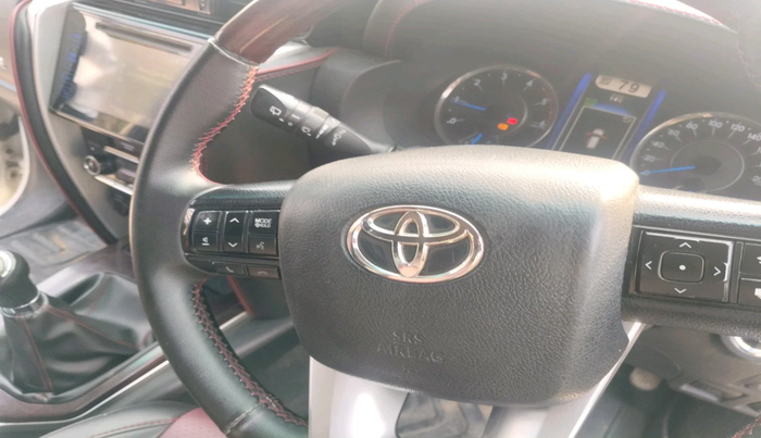 2017 Toyota Fortuner 2.8 4X2 MT, Diesel, Manual, 1,84,043 km, interior