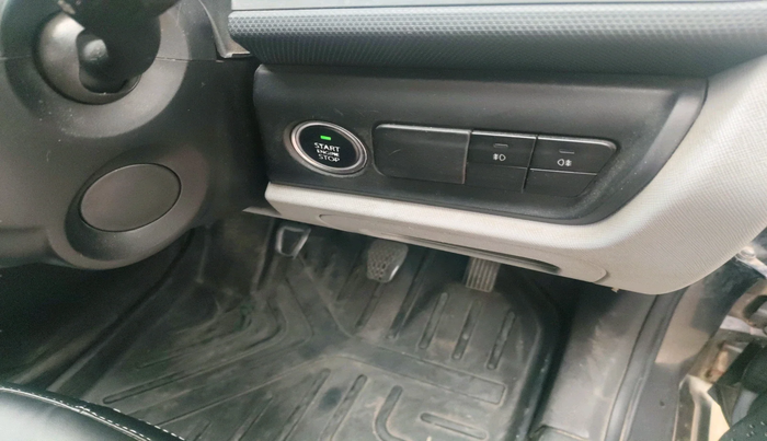 2021 Tata ALTROZ XZ DIESEL, Diesel, Manual, 75,524 km, interior