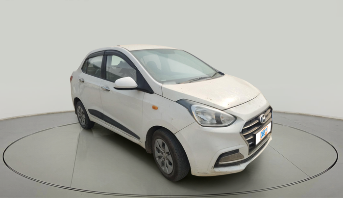 2018 Hyundai Xcent E+, Petrol, Manual, 1,28,313 km, exterior
