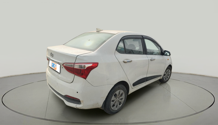 2018 Hyundai Xcent E+, Petrol, Manual, 1,28,313 km, exterior