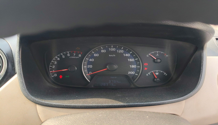 2018 Hyundai Xcent E+, Petrol, Manual, 1,28,313 km, interior