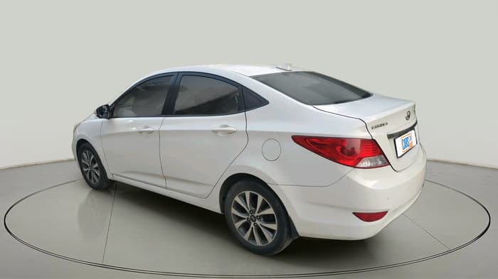 2013 Hyundai Verna FLUIDIC 1.6 CRDI SX, Diesel, Manual, 1,79,882 km, exterior