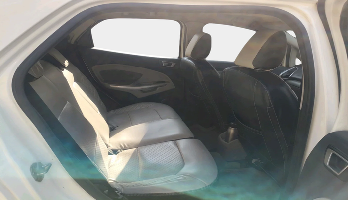 2015 Ford Ecosport TITANIUM 1.5L DIESEL, Diesel, Manual, 1,72,665 km, interior