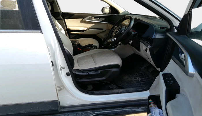 2023 KIA CARENS PREMIUM 1.5 PETROL 7 STR, Petrol, Manual, 73,660 km, interior