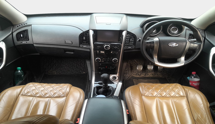 2019 Mahindra XUV500 W11, Diesel, Manual, 92,175 km, interior