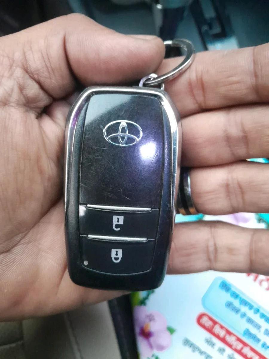 2019 Toyota Innova Crysta 2.8 GX AT 8 STR, Diesel, Automatic, 1,45,165 km, interior
