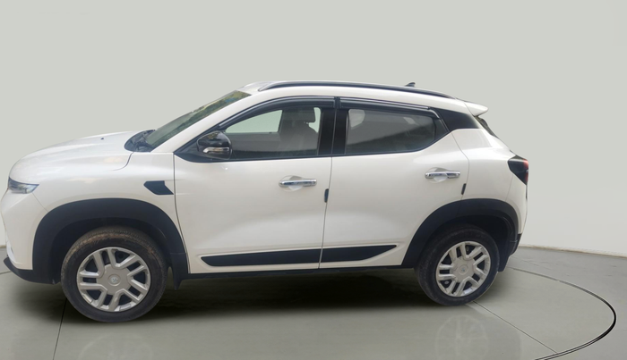 2023 Renault Kiger RXE MT, Petrol, Manual, 15,187 km, exterior