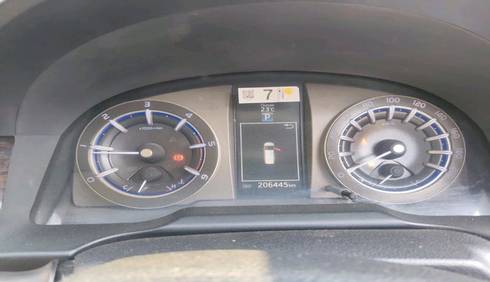 2016 Toyota Innova Crysta 2.8 ZX AT 7 STR, Diesel, Automatic, 2,06,445 km, interior