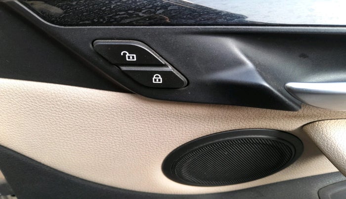 2018 BMW X1 sDrive 20d Expedition, Diesel, Automatic, 1,35,511 km, interior