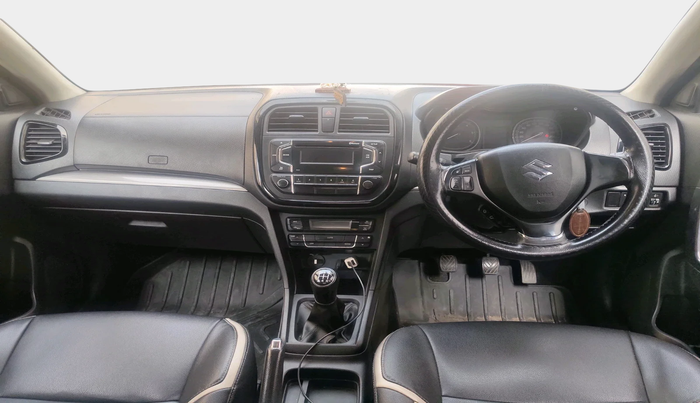 2020 Maruti Vitara Brezza ZDI, Diesel, Manual, 1,16,826 km, interior