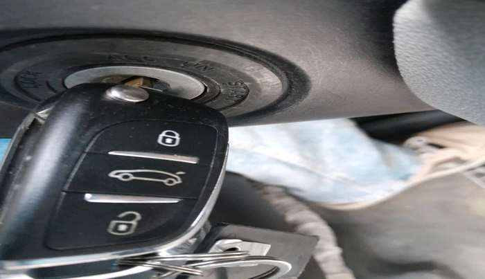 2022 Tata Tiago XE PETROL, Petrol, Manual, 32,144 km, interior