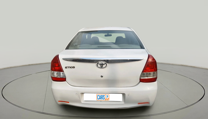 2016 Toyota Etios G, Petrol, Manual, 85,577 km, exterior