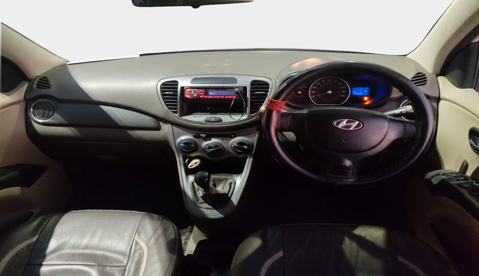 2010 Hyundai i10 MAGNA 1.2, Petrol, Manual, 1,15,305 km, interior