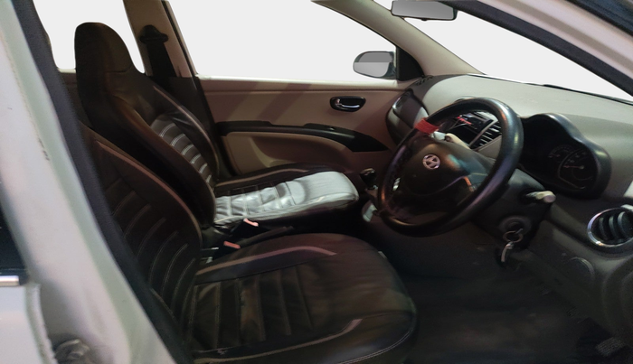 2010 Hyundai i10 MAGNA 1.2, Petrol, Manual, 1,15,305 km, interior