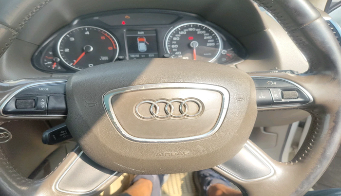 2015 Audi Q5 30 TDI PREMIUM, Diesel, Automatic, 1,06,193 km, interior