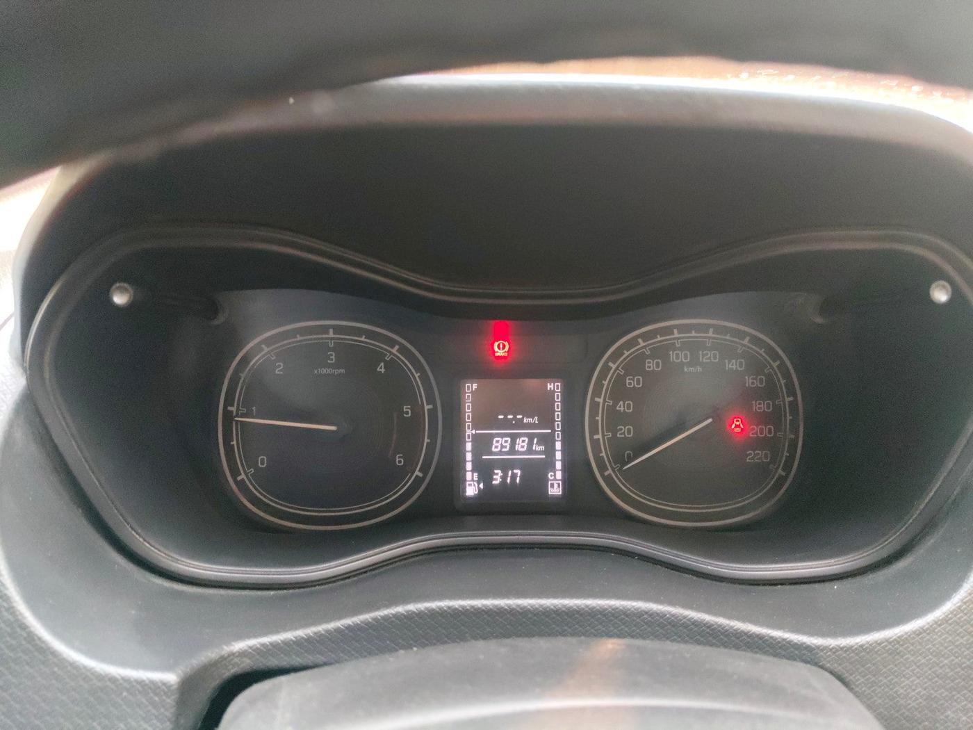 2017 Maruti Vitara Brezza VDI (O), Diesel, Manual, 89,181 km, interior