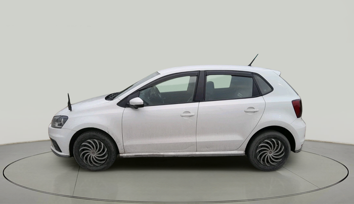 2021 Volkswagen Polo TRENDLINE 1.0L, Petrol, Manual, 75,700 km, exterior