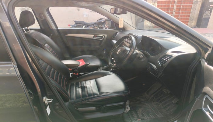 2022 Toyota URBAN CRUISER PREMIUM GRADE AT, Petrol, Automatic, 49,499 km, interior