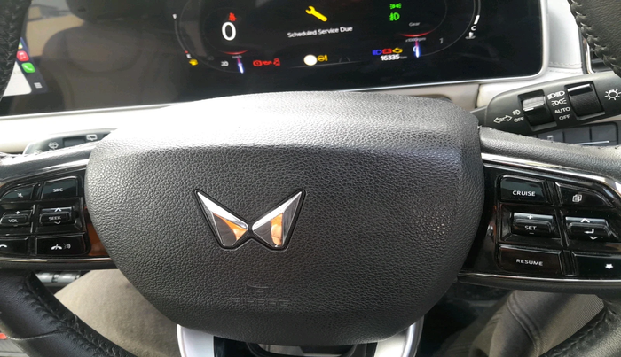 2024 Mahindra XUV700 AX 7 LUXURY D MT 7 STR, Diesel, Manual, 16,335 km, interior