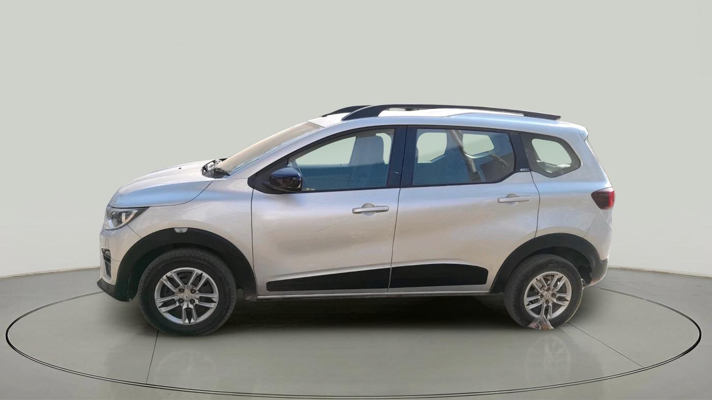 2019 Renault TRIBER RXT, Petrol, Manual, 46,904 km, exterior