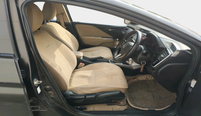 2014 Honda City 1.5L I-DTEC SV, Diesel, Manual, 1,75,647 km, interior