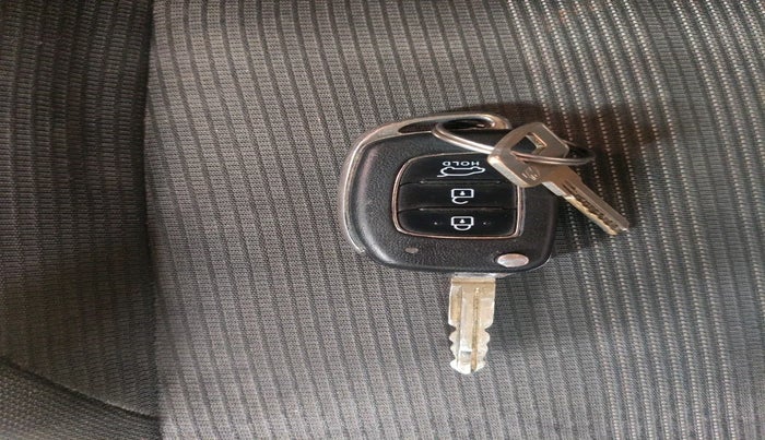 2021 Hyundai VENUE S 1.2, Petrol, Manual, 34,510 km, interior