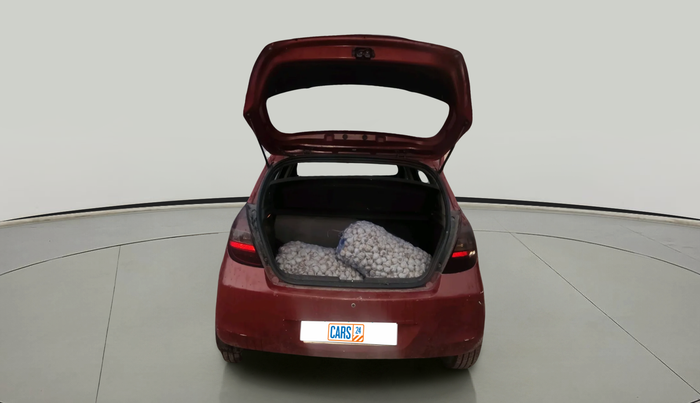 2012 Hyundai i20 MAGNA 1.2, Petrol, Manual, 85,700 km, exterior