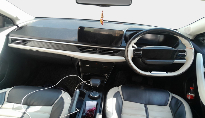 2024 Tata NEXON CREATIVE PLUS S 1.2 REVOTRON 6 AMT, Petrol, Automatic, 35,654 km, interior