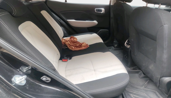 2025 Hyundai VENUE SX 1.2 PETROL, Petrol, Manual, 2,835 km, interior