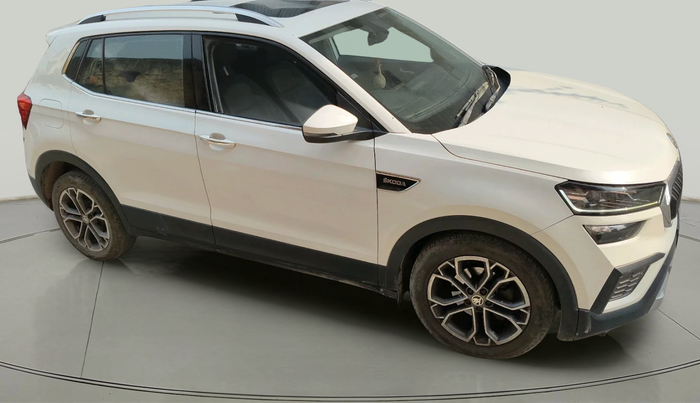 2022 Skoda KUSHAQ STYLE 1.0L TSI AT, Petrol, Automatic, 44,110 km, exterior