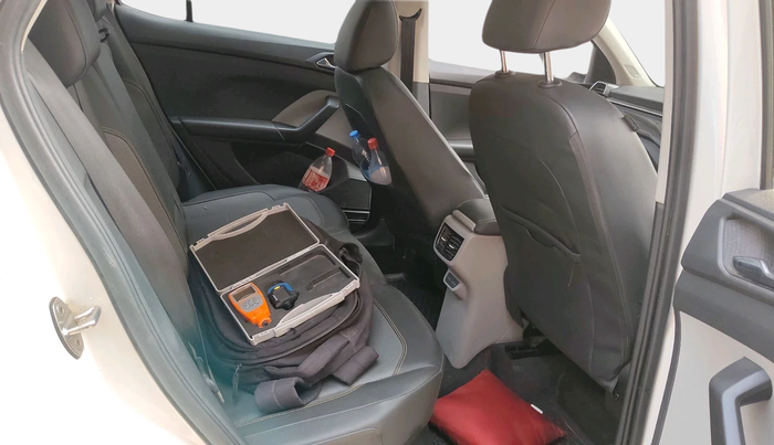 2022 Skoda KUSHAQ STYLE 1.0L TSI AT, Petrol, Automatic, 44,110 km, interior