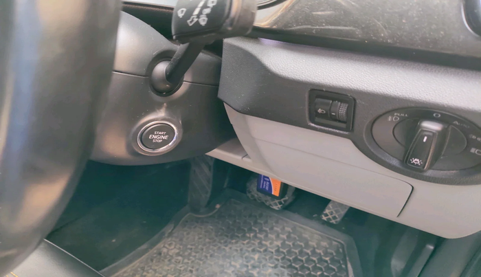 2022 Skoda KUSHAQ STYLE 1.0L TSI AT, Petrol, Automatic, 44,110 km, interior