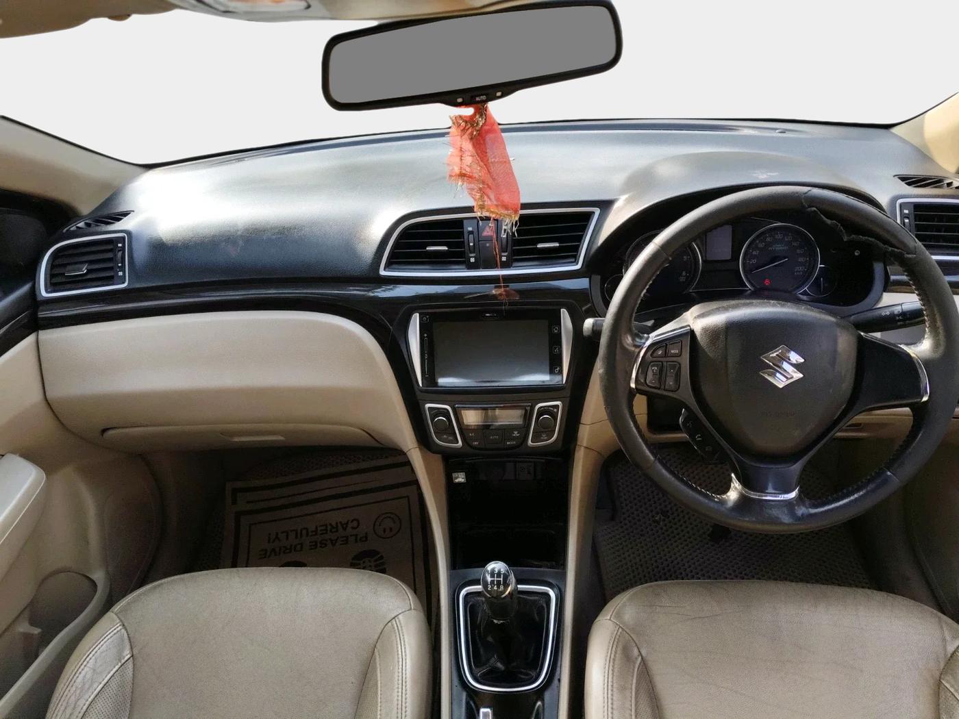 2017 Maruti Ciaz ALPHA DIESEL 1.3, Diesel, Manual, 1,07,130 km, interior